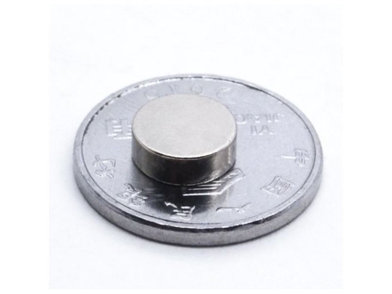 8mm x 3mm (8x3 mm) Neodymium Disc Strong Magnet